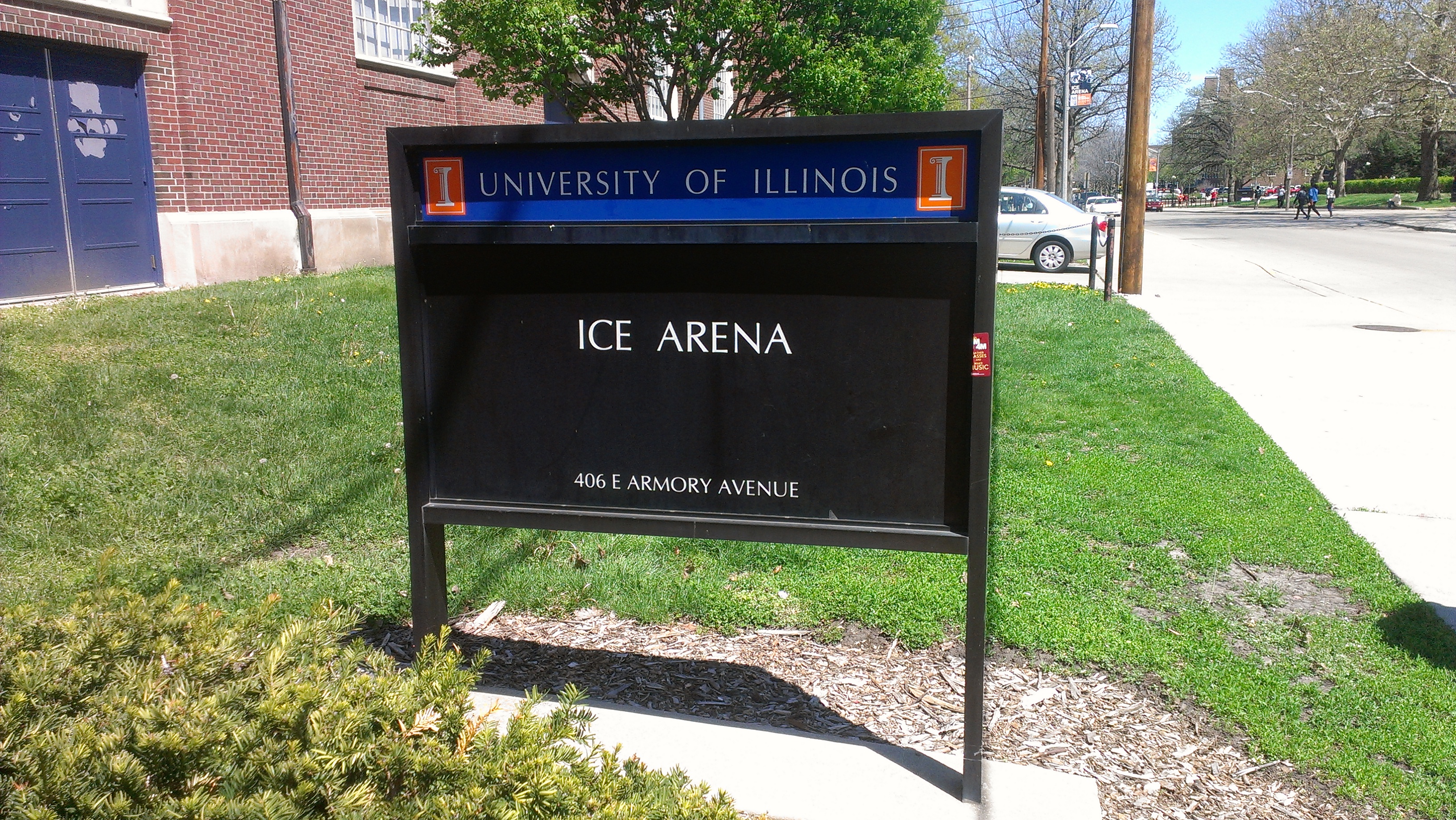 Information about "icearena.jpg" on ui ice arena ChampaignUrbana